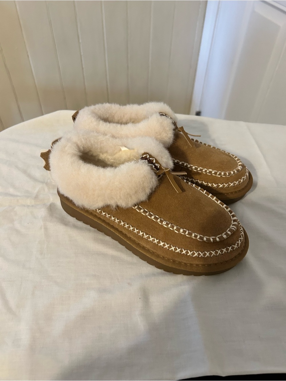 NWT Greystone Cozy Collection Leather Alpine Slippers/Size 7.5